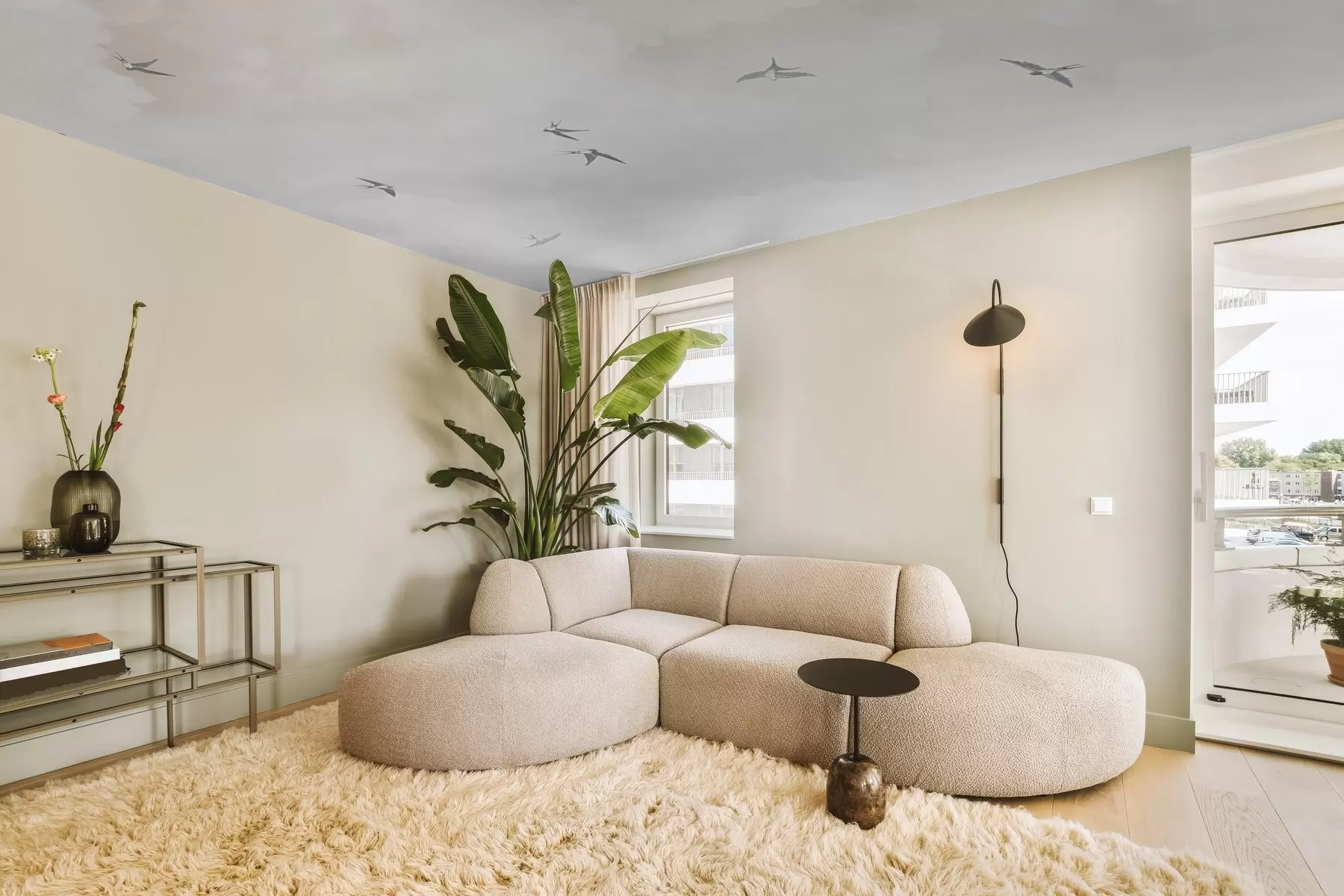 Valokuvatapetti Taivas pääskysten kanssa w00526v2