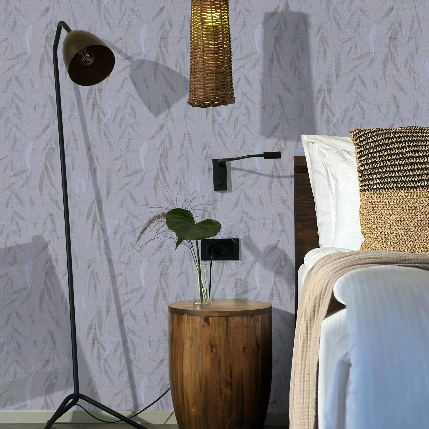 Valokuvatapetti Roikkuvat oksat lehtien kanssa a00095