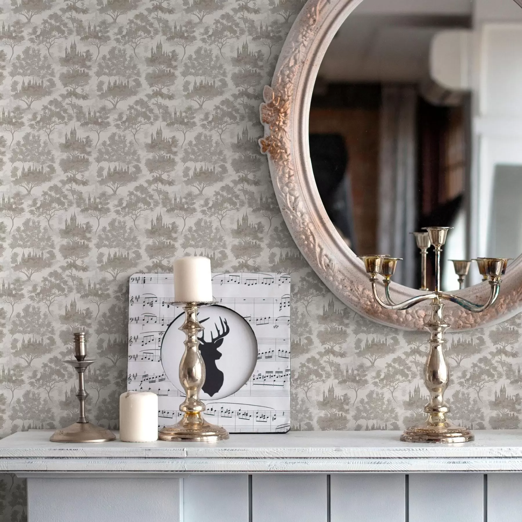 Valokuvatapetti Linna metsässä harmaa ja beige tyyli a00130