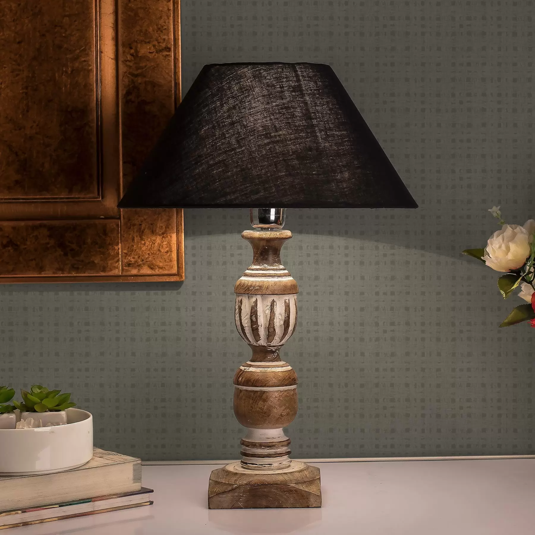 Valokuvatapetti Pieni vihreä häkki, kuvioitu tausta retrotyyliin a00234