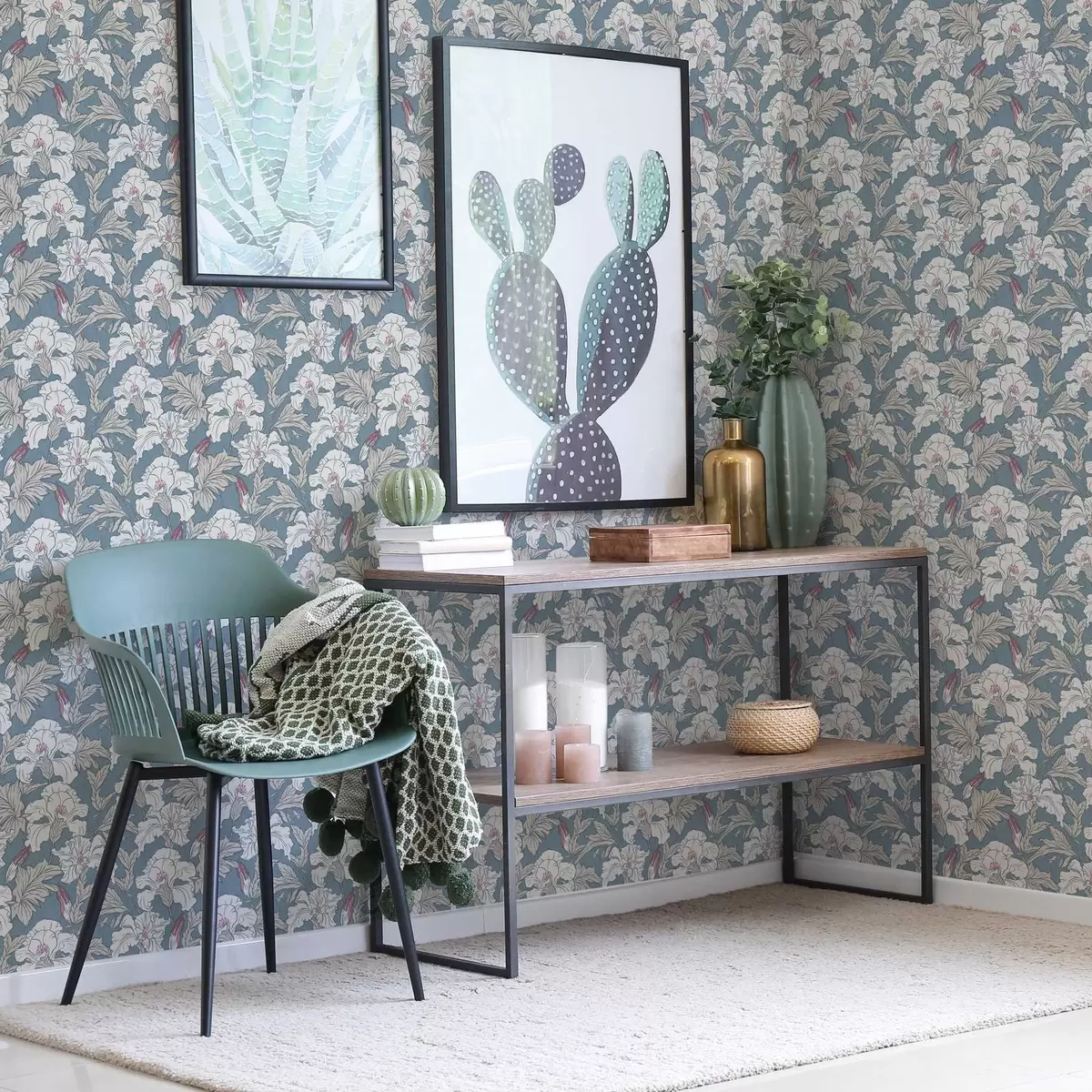 Taustakuva Valkoinen hibiskus sinisellä pohjalla, jossa on ääriviivakuviointi a00272v1