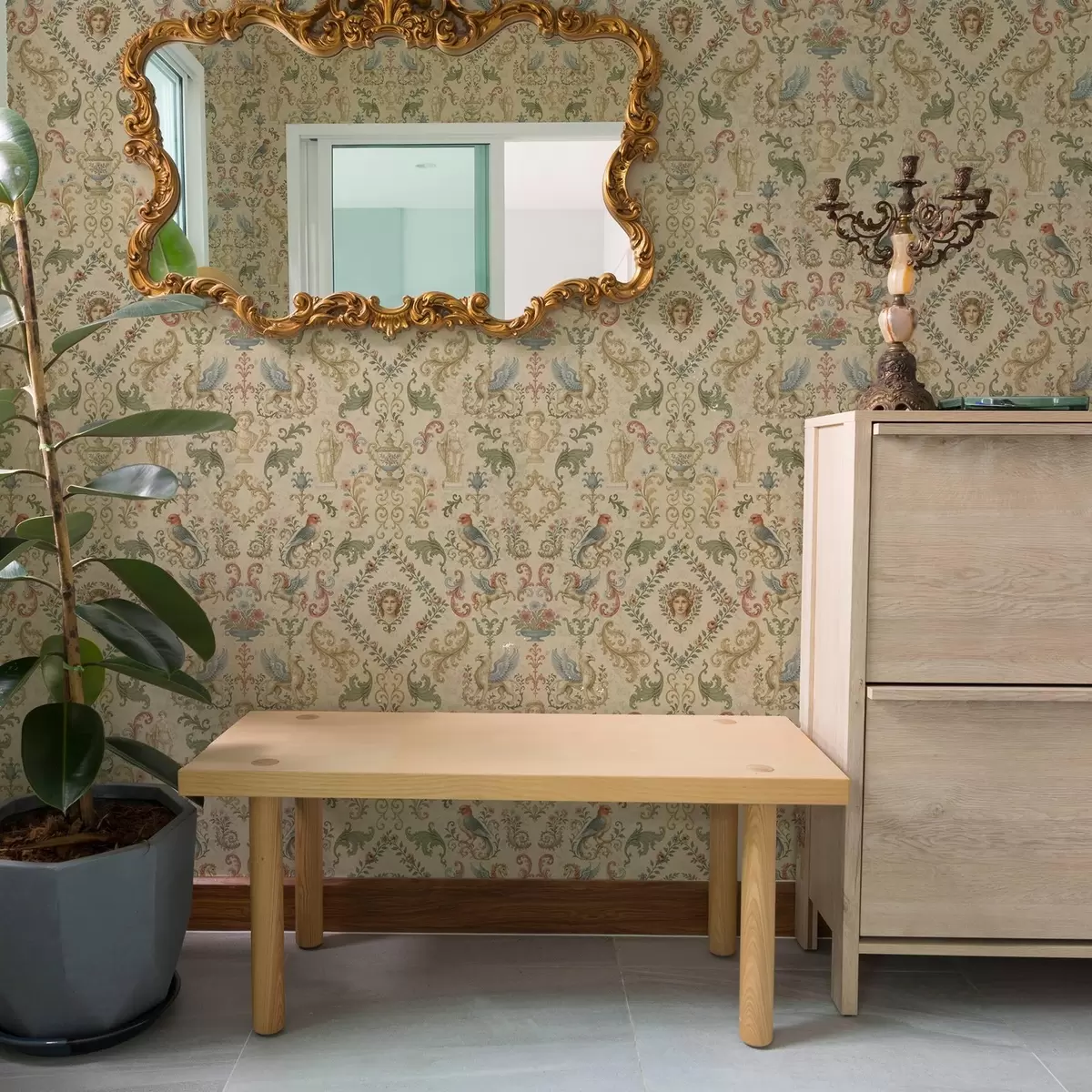 Taustakuva Vintage-koriste, jossa on aarnikotkia, kukkia ja hahmoja a00402