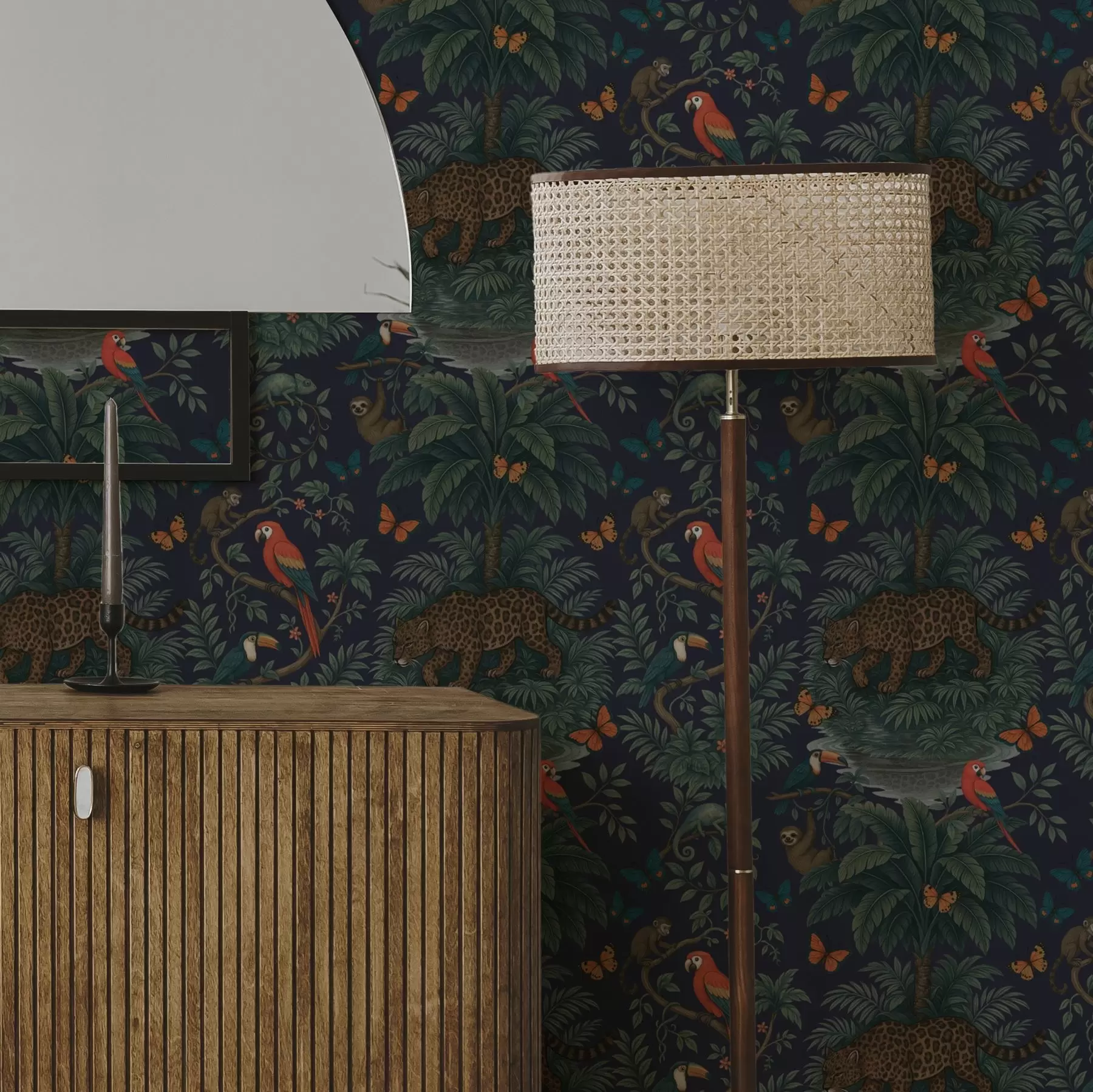 Valokuvatapetti Trooppinen viidakko leopardin, leopardin, papukaijojen ja perhosten kanssa a00388