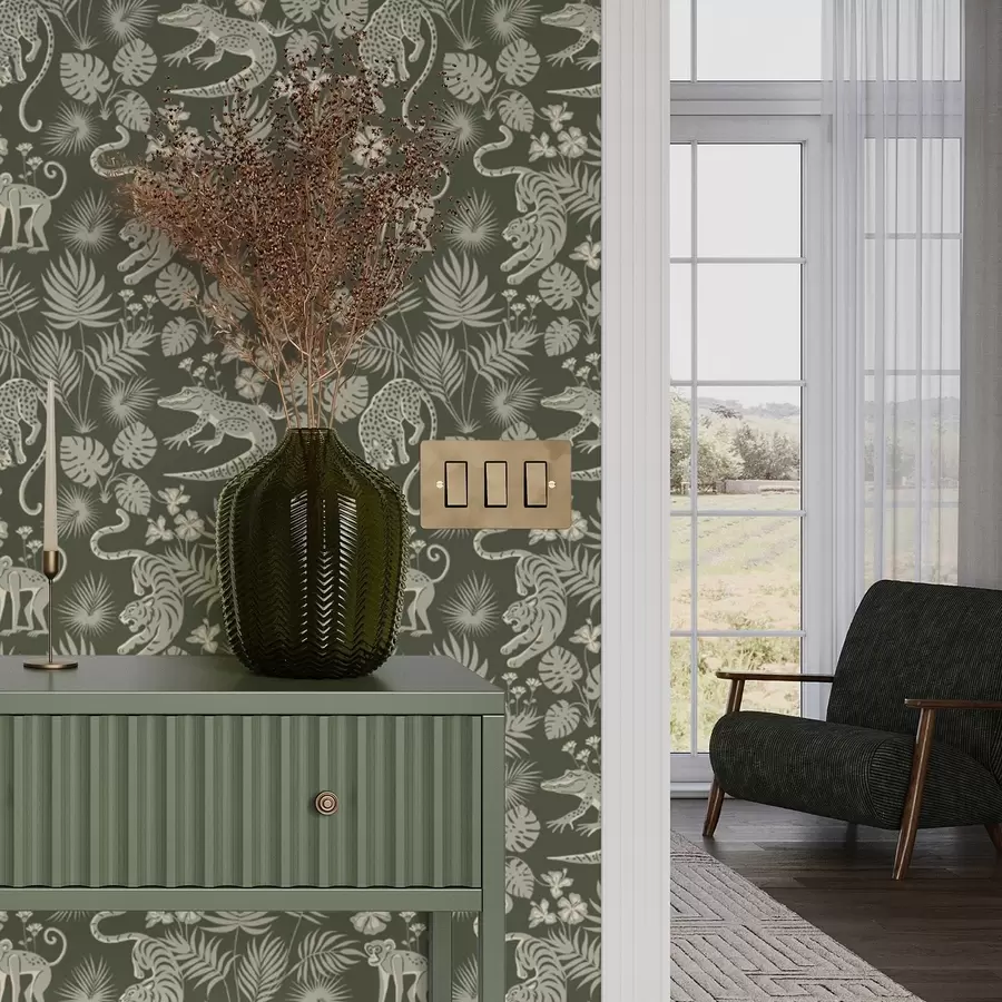 Valokuvatapetti Luonnonvaraisten eläinten siluetteja trooppisten lehtien keskellä a00404