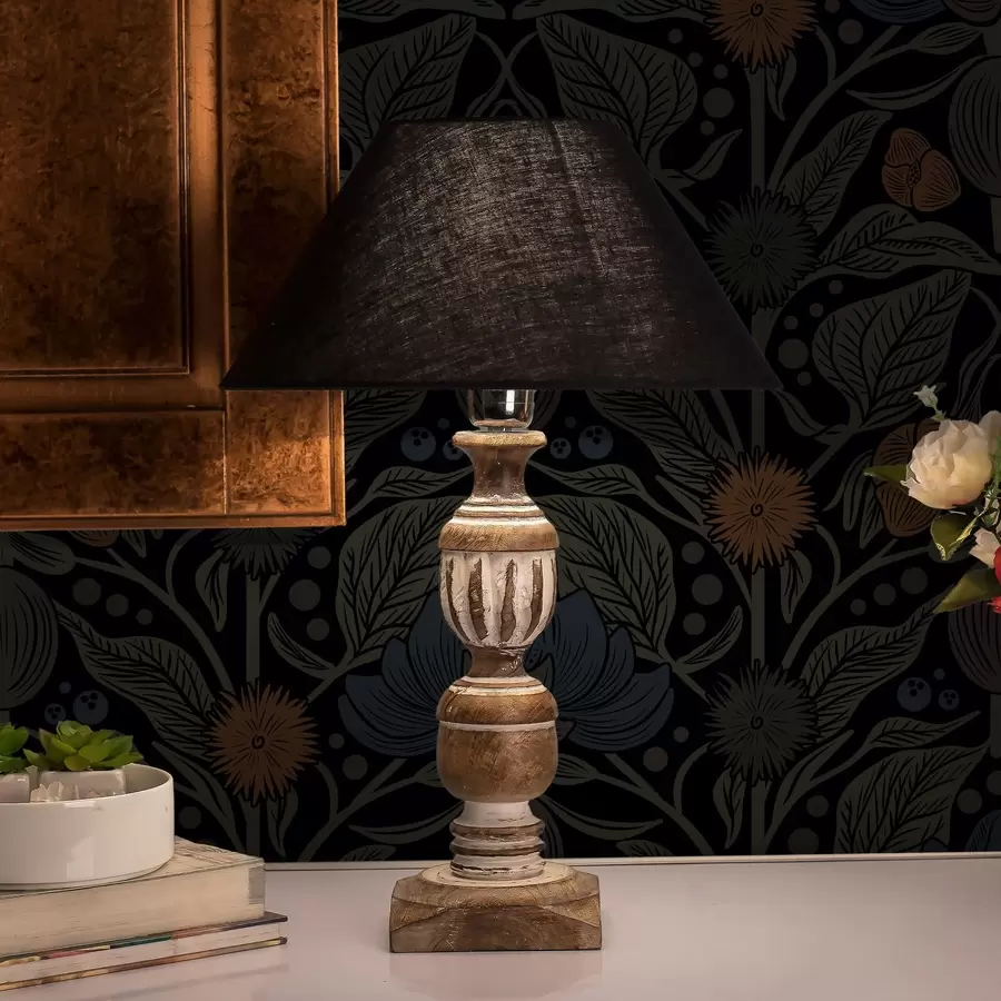 Valokuvatapetti Tumma kukkakoriste oransseilla korostuksilla a00411