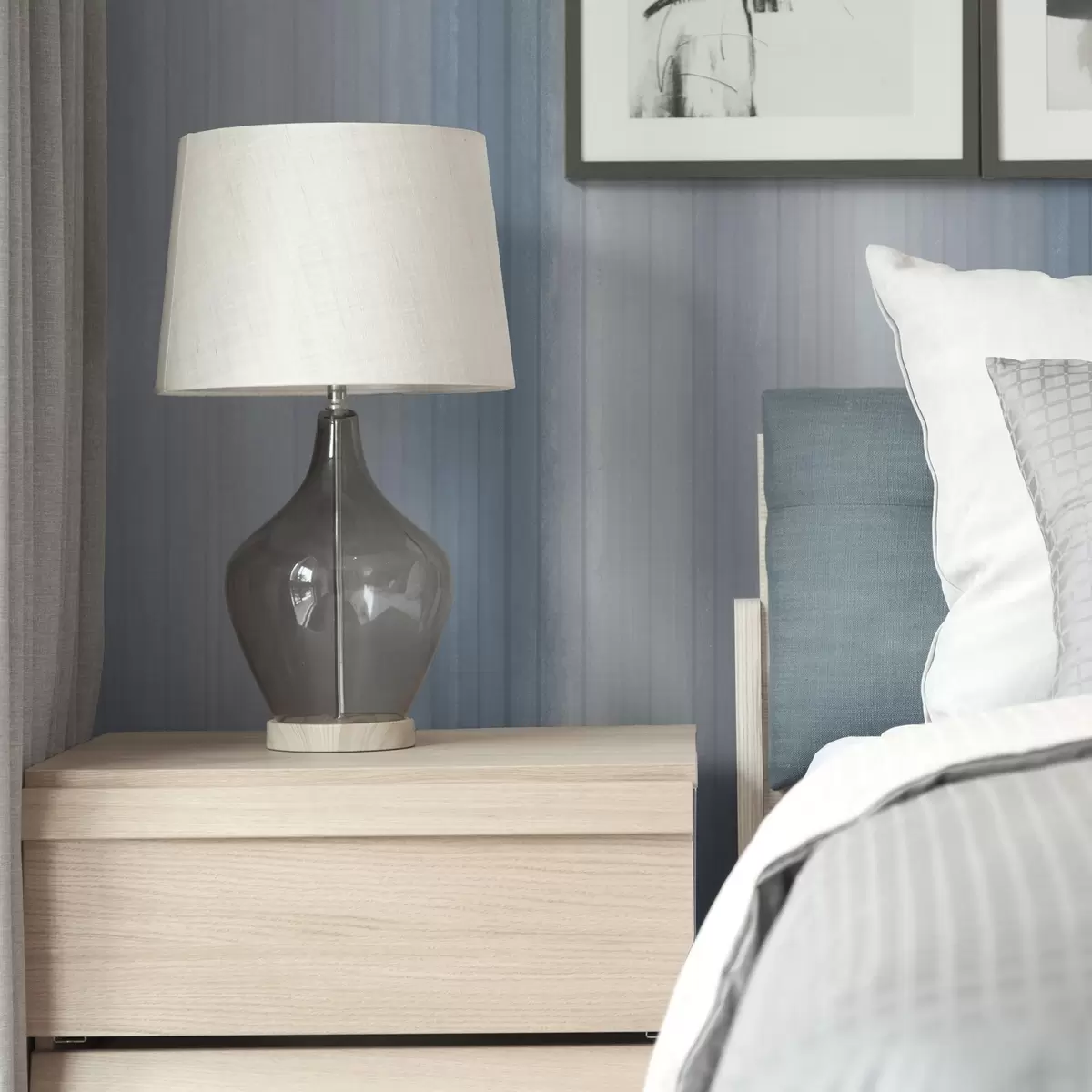 Taustakuva Pehmeät siniharmaat kaltevuusraidat a00506