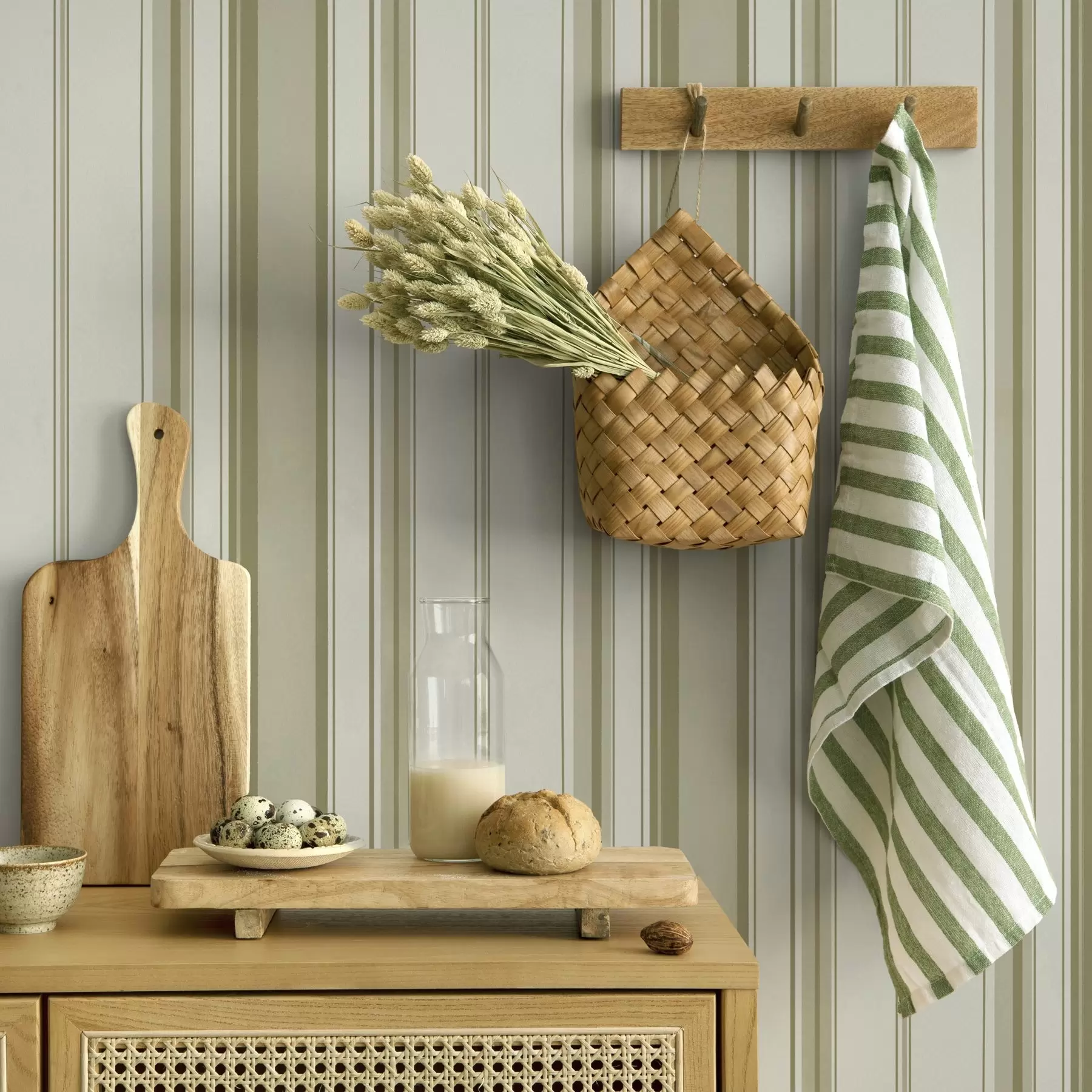 Valokuvatapetti Kermanvärinen tausta, jossa on harmaa-beige raitoja eri leveydeltä a00521