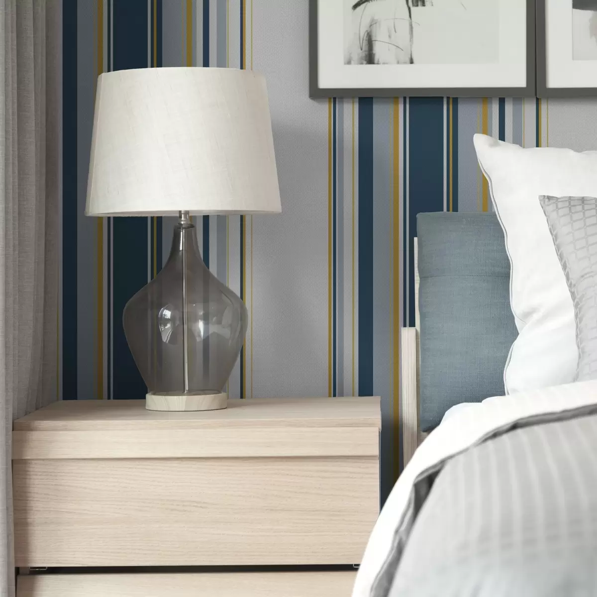 Taustakuva Tiheä sinisten ja keltaisten pystyraitojen kuvio a00524