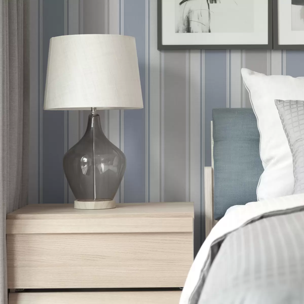 Taustakuva Harmaan ja sinisen leveiden raitojen yhdistelmä a00557