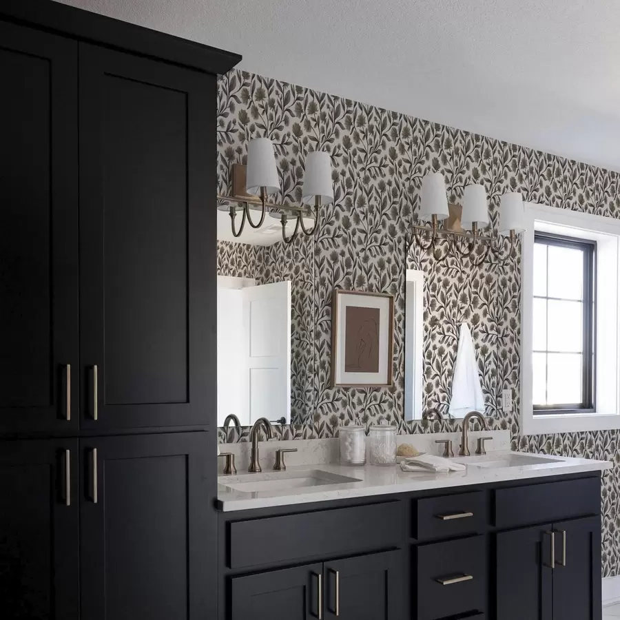 Valokuvatapetti Kermavärisellä pohjalla harmahtavan oliivinvärisiä luonnonkukkia a00623v1