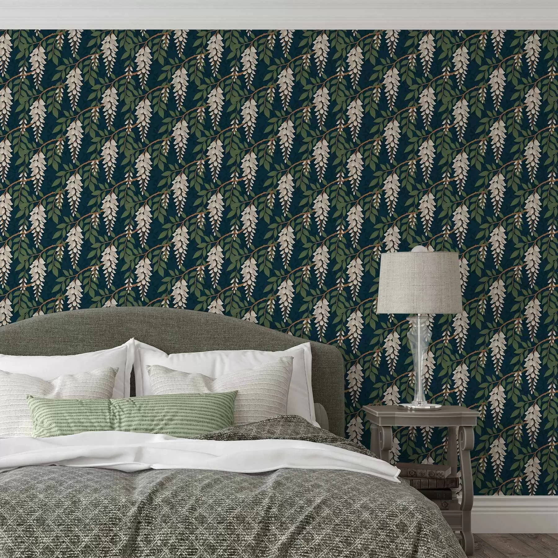 Valokuvatapetti Norsunluunvärinen wisteria syvän sinivihreällä taustalla a00694v1