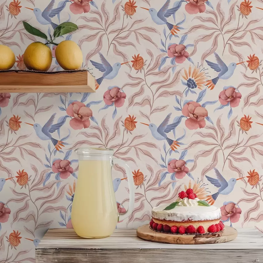 Valokuvatapetti Kolibrit suurten vaaleanpunaisissa ja sinisissä kukissa a00733