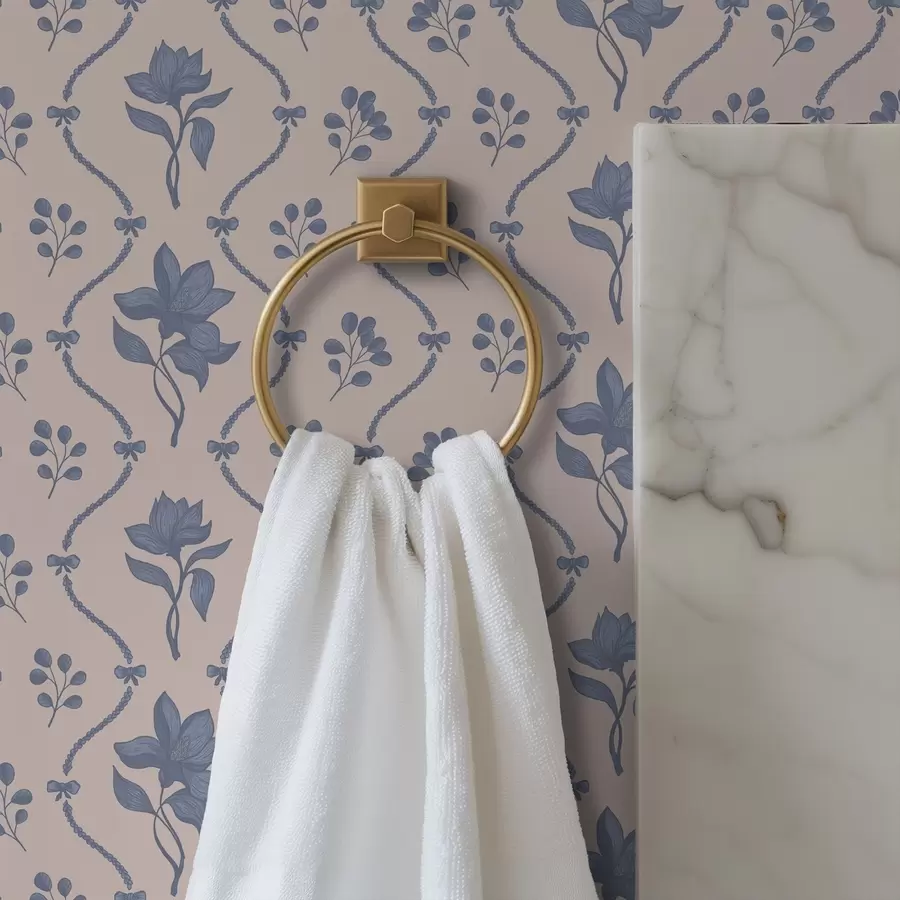 Valokuvatapetti Pienet kukat ja nauhat sinisen ja vaaleanpunaisen sävyissä a00808v3