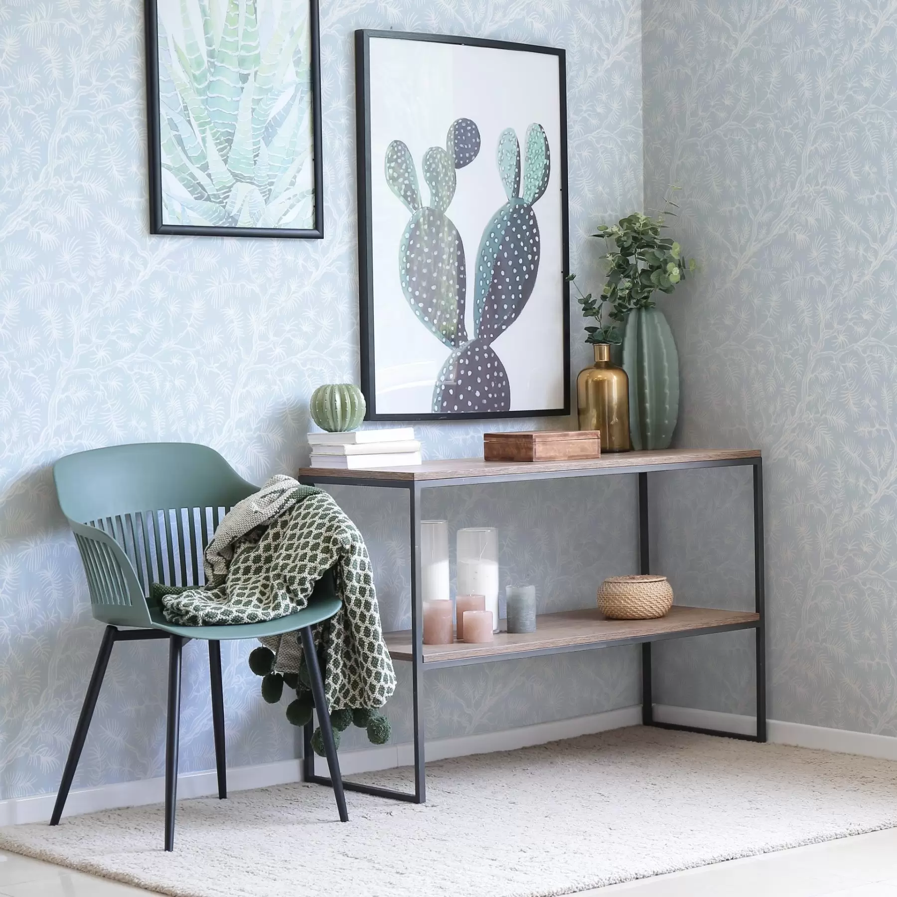 Valokuvatapetti Vaaleat männyn oksat sinisellä taustalla a00838