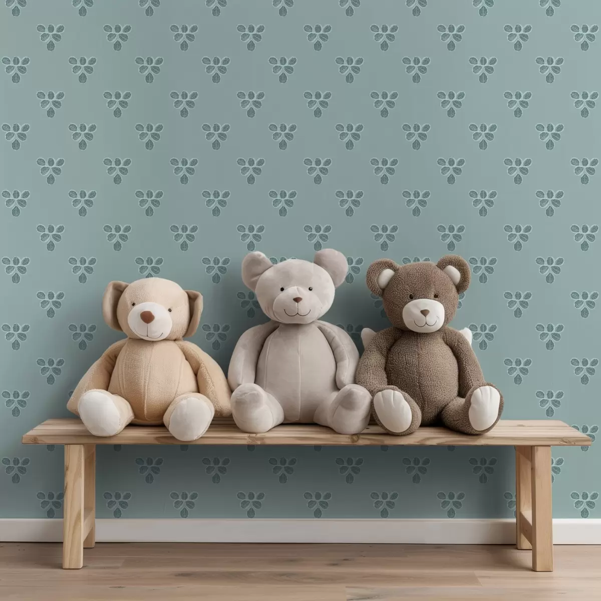 Taustakuva Pieni toisto: kolmen lehden ryhmittymä viileän sinisellä taustalla a00848v1