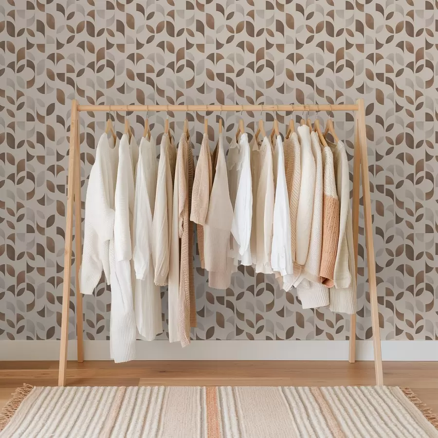 Valokuvatapetti Puolipyörien ja lehtien rytmi lämpimissä karamellinruskeissa sävyissä a00986v1