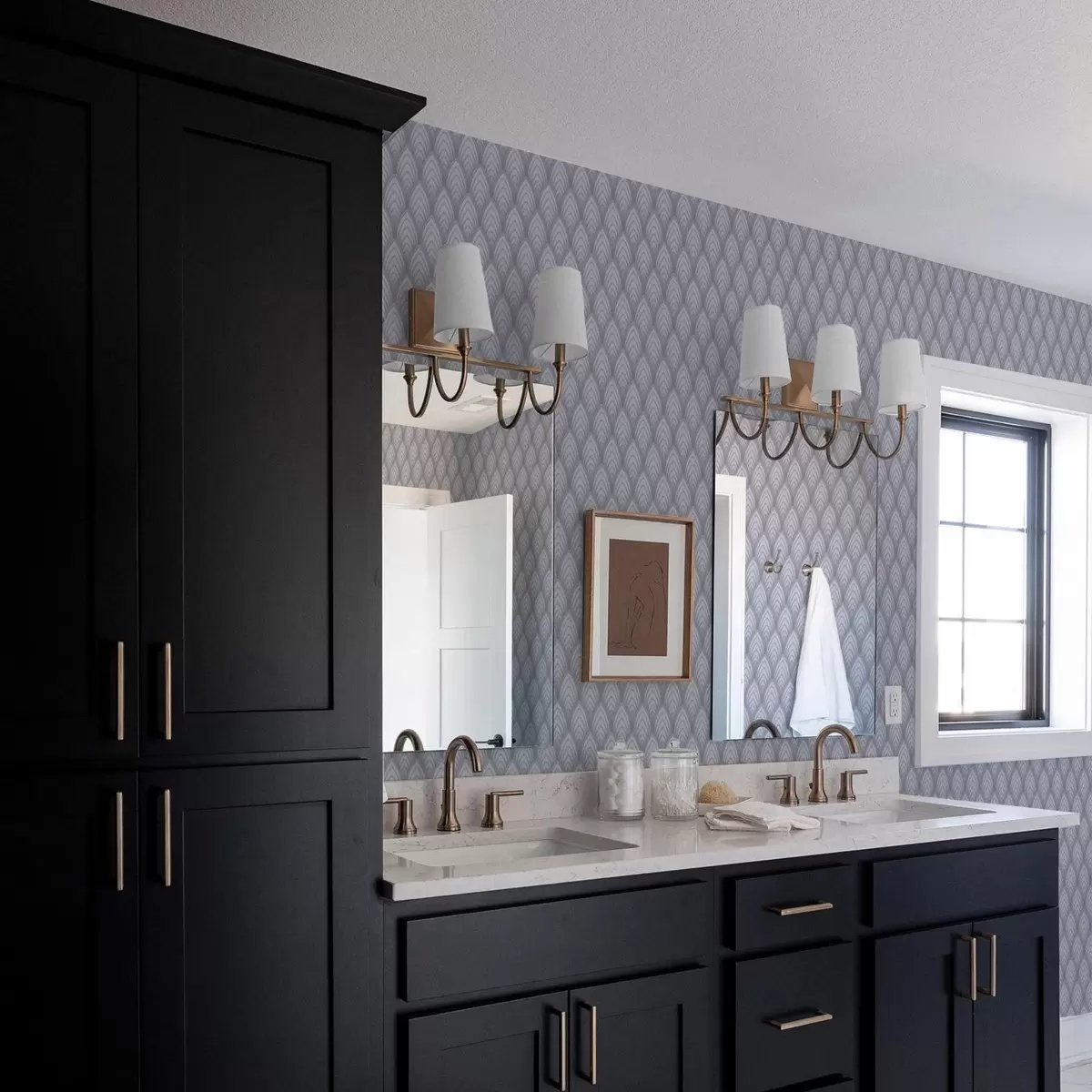 Taustakuva Volumetriset harmaasävyiset kaaret pehmeällä gradientilla a00989