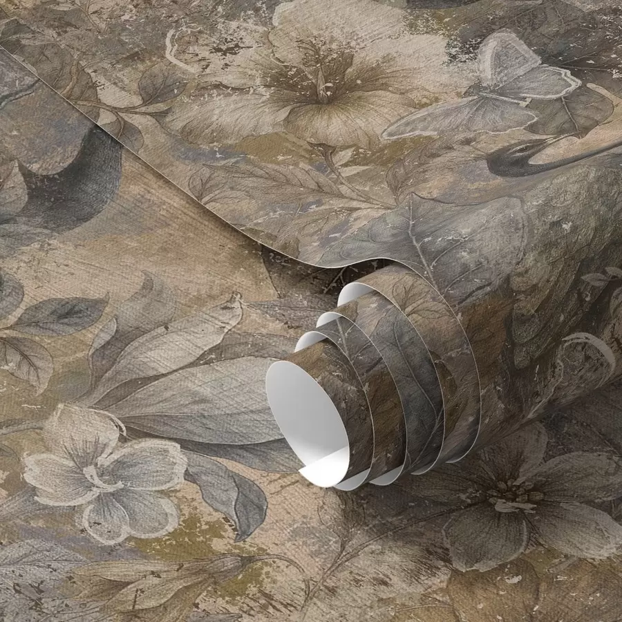 Valokuvatapetti Vanha kukkakollaasi, jossa on riikinkukkoja ja perhosia a00897