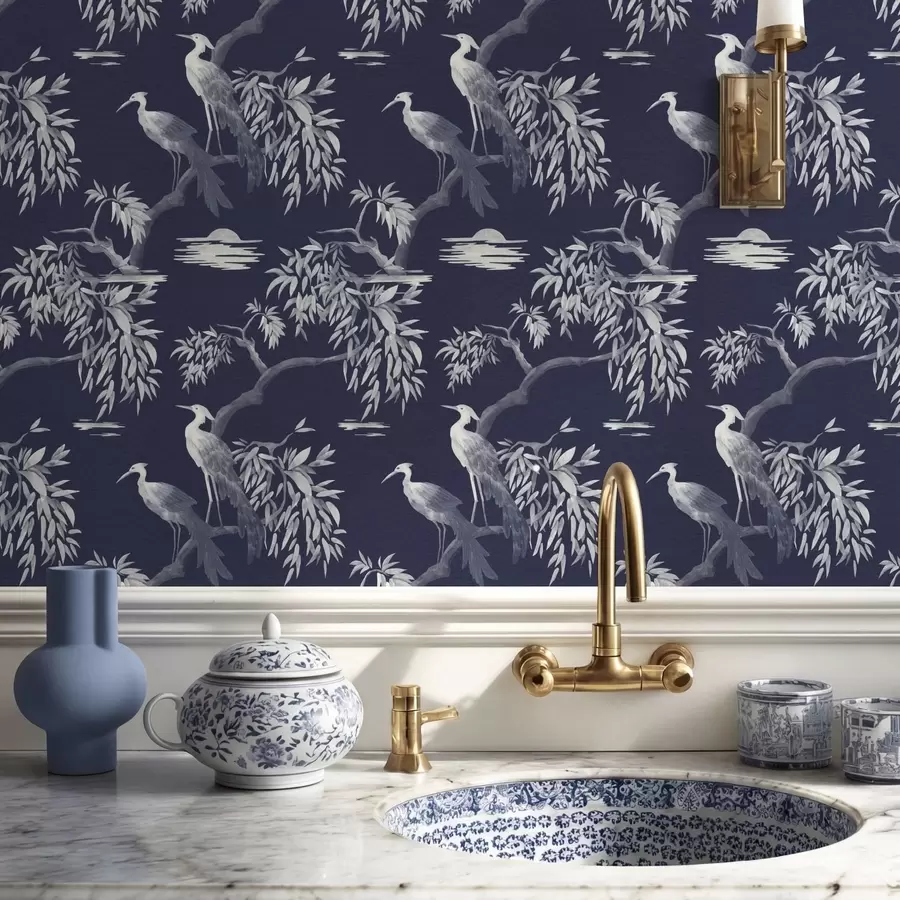 Valokuvatapetti Linnut oksalla tummansinisellä taustalla a01116v1